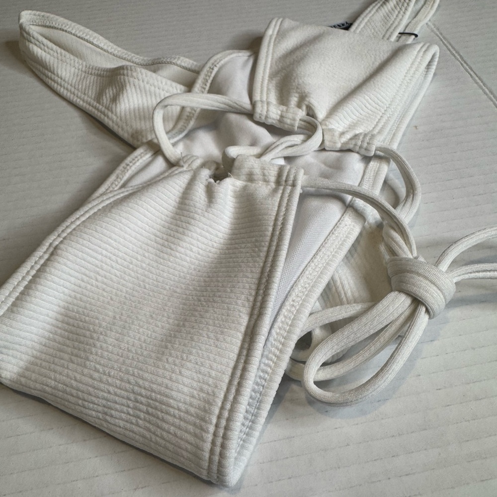 Zaful Ivory Ribbed Swimwear - Picture 9 of 11